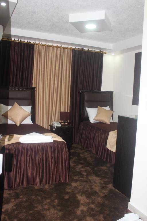 Peace Way Hotel Petra Exterior photo